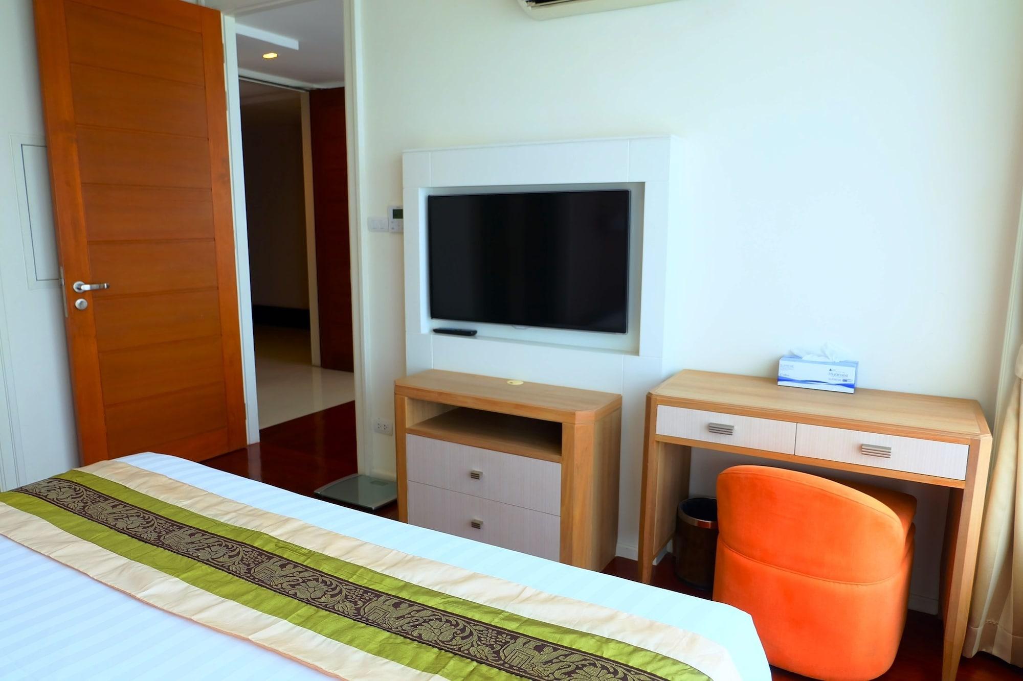 Gm Serviced Apartment Bangkok Bagian luar foto